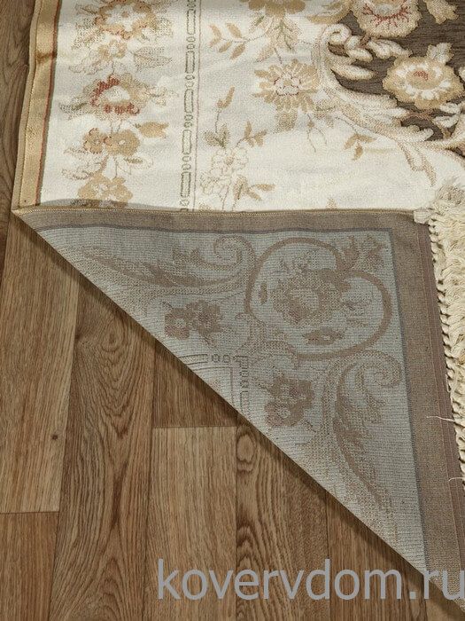 Рельефный ковер из вискозы VENEZIA 5082 191872b lt brow