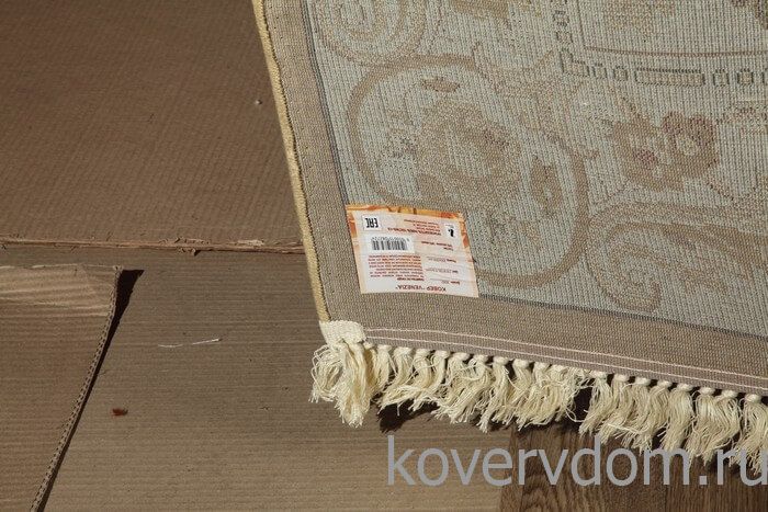 Рельефный ковер из вискозы VENEZIA 5082 191872b lt brow