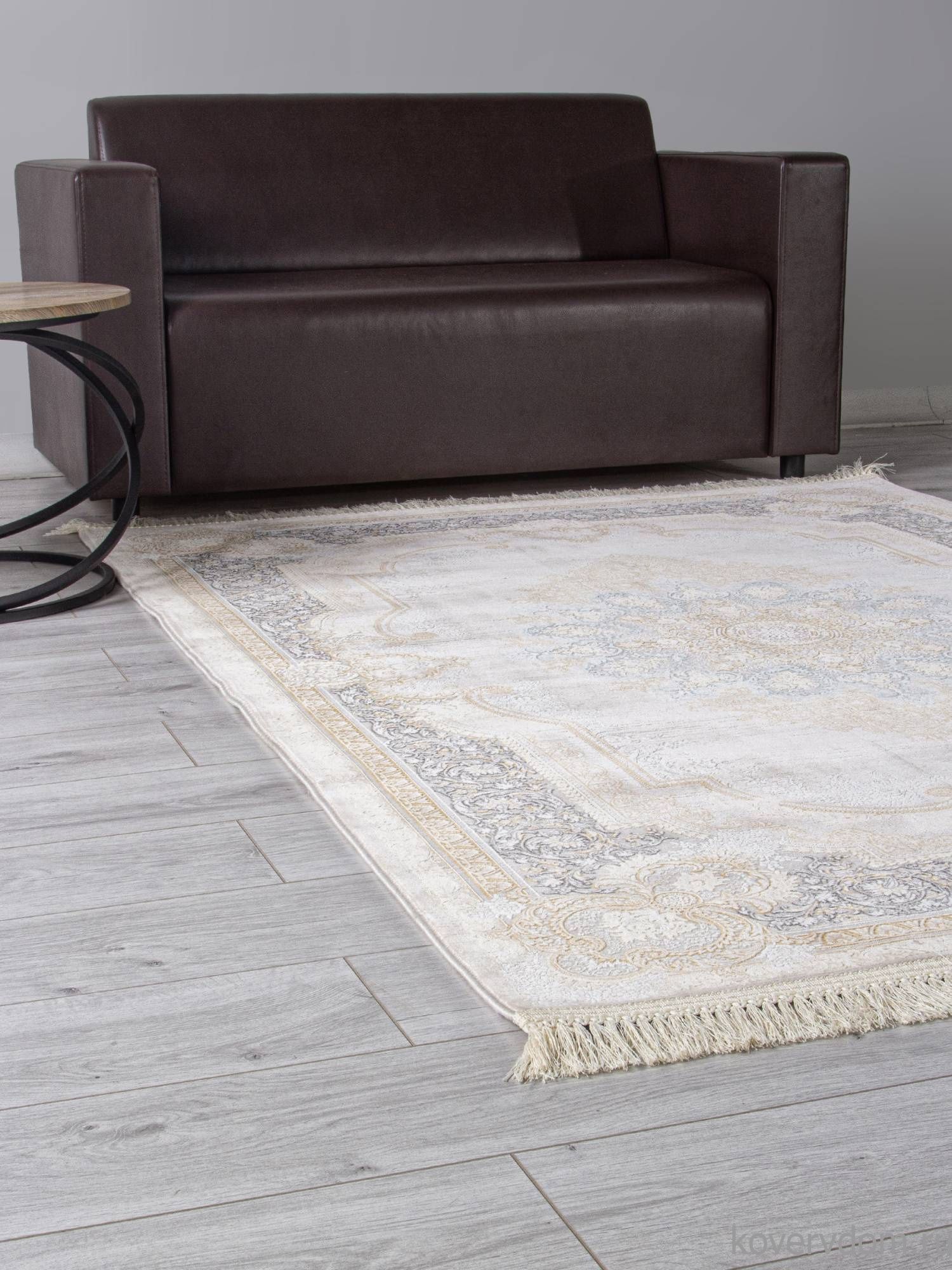 Ковер FARSI 1200 G324 C 000 Ковер FARSI 1200 G324 C 000