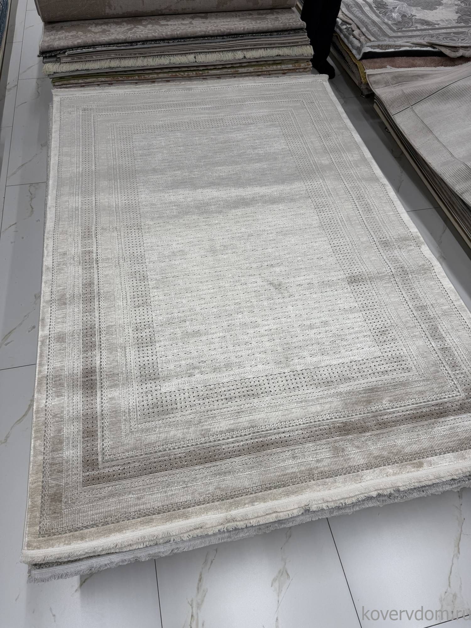 Ковер EMPEROS OLIMPOS A809AP L.BEIGE / GREY Ковер EMPEROS OLIMPOS A809AP L.BEIGE / GREY
