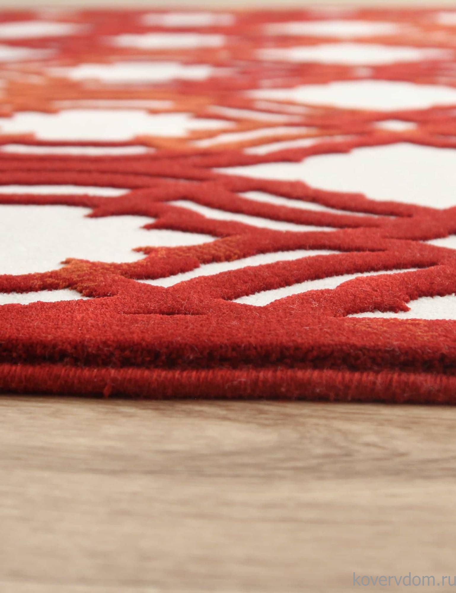 Ковер SARDES TRUVA 08423R RED / RED Ковер SARDES TRUVA 08423R RED / RED
